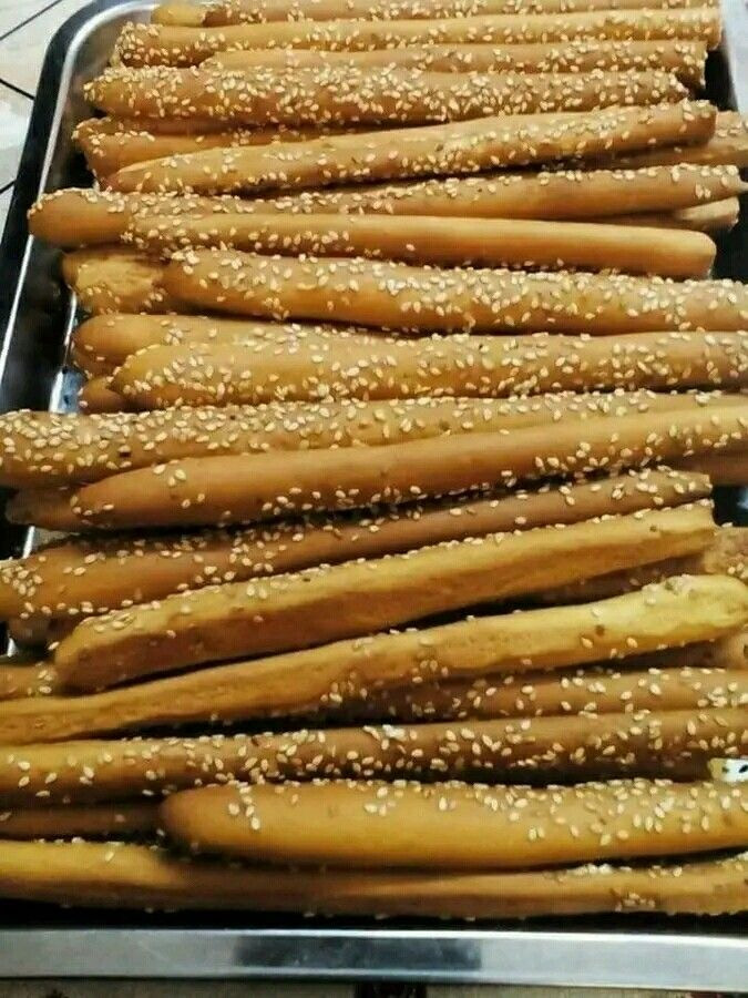 بقسماط سمسم صغير