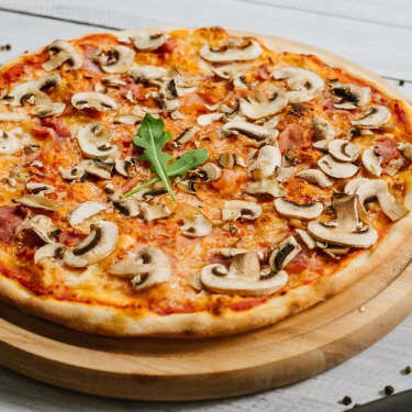 بيتزا مشروم
