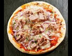 بيتزا تونه قطع