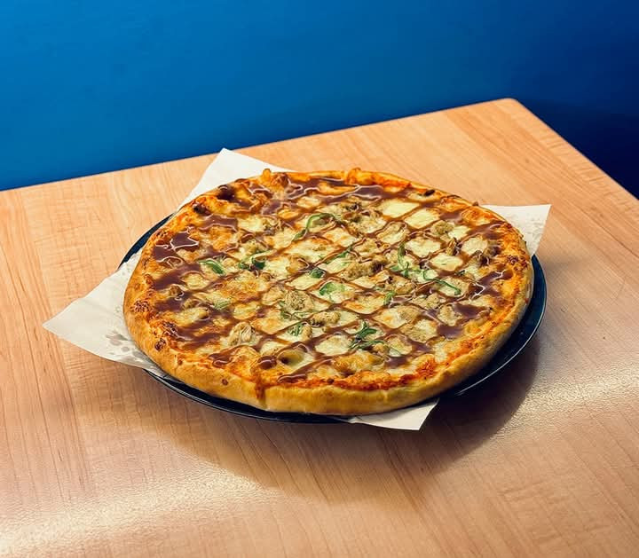 بيتزا تشيكن باربكيو